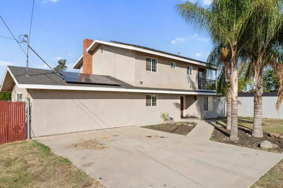1077 E Pecan Avenue, Madera, CA 93637 - Image #3
