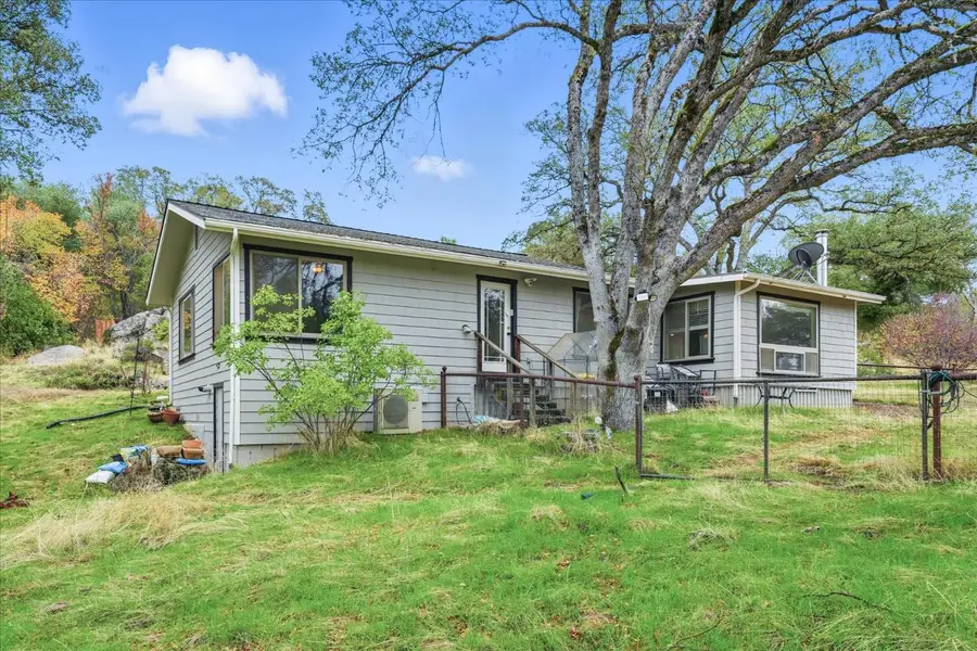 4489 Varain Rd, Mariposa, CA 95338 - Image #2