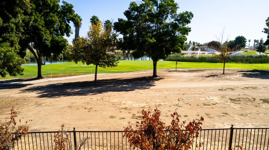 8360 Lakeshore, Chowchilla, CA 93610 - Image #2