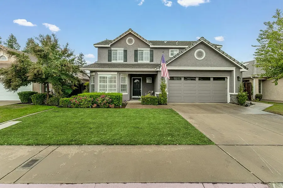 140 N Gayle Avenue, Clovis, CA 93611 - Image #2