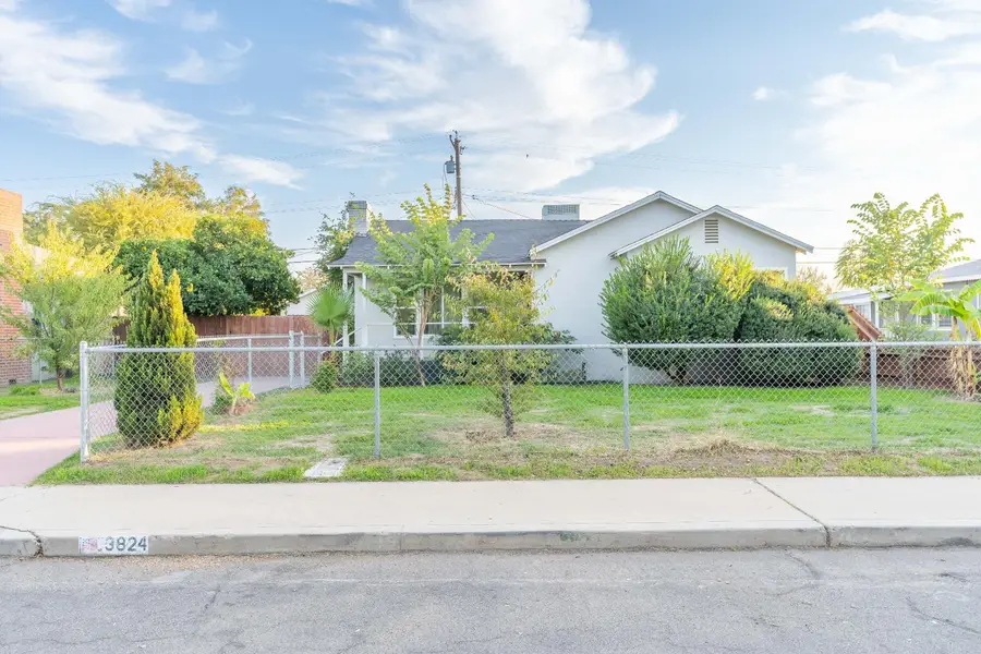 3824 Arden Drive S, Fresno, CA 93703 - Image #3