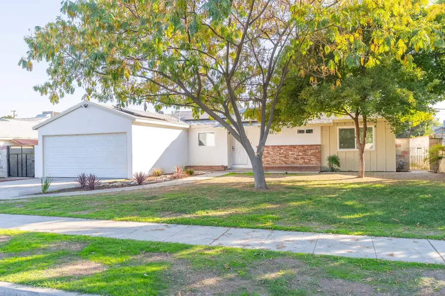 5080 E Hammond Avenue, Fresno, CA 93727 - Image #3