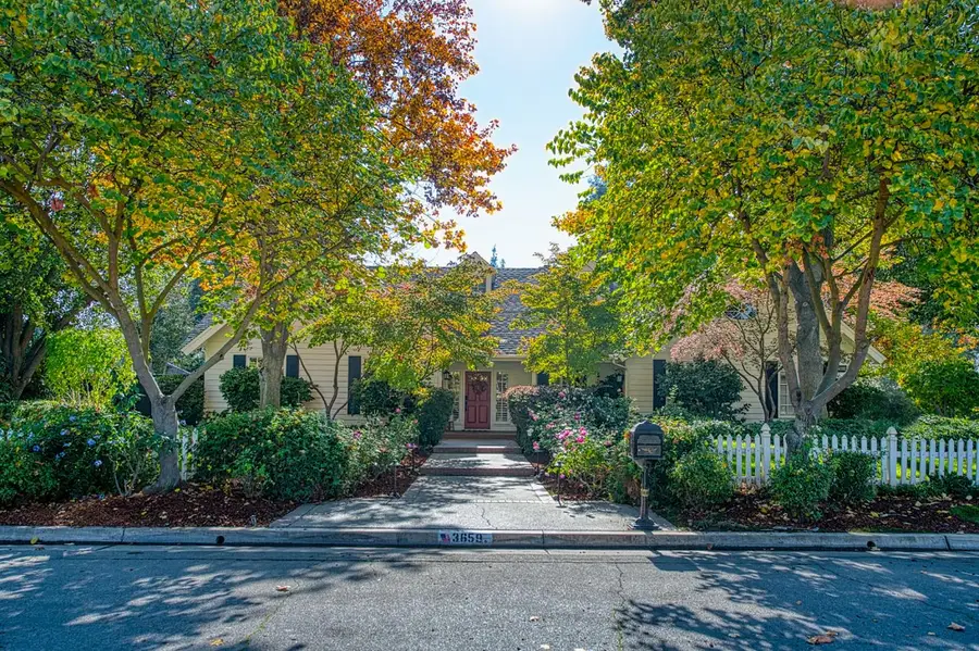 3659 W Spruce Avenue, Fresno, CA 93711 - Image #2