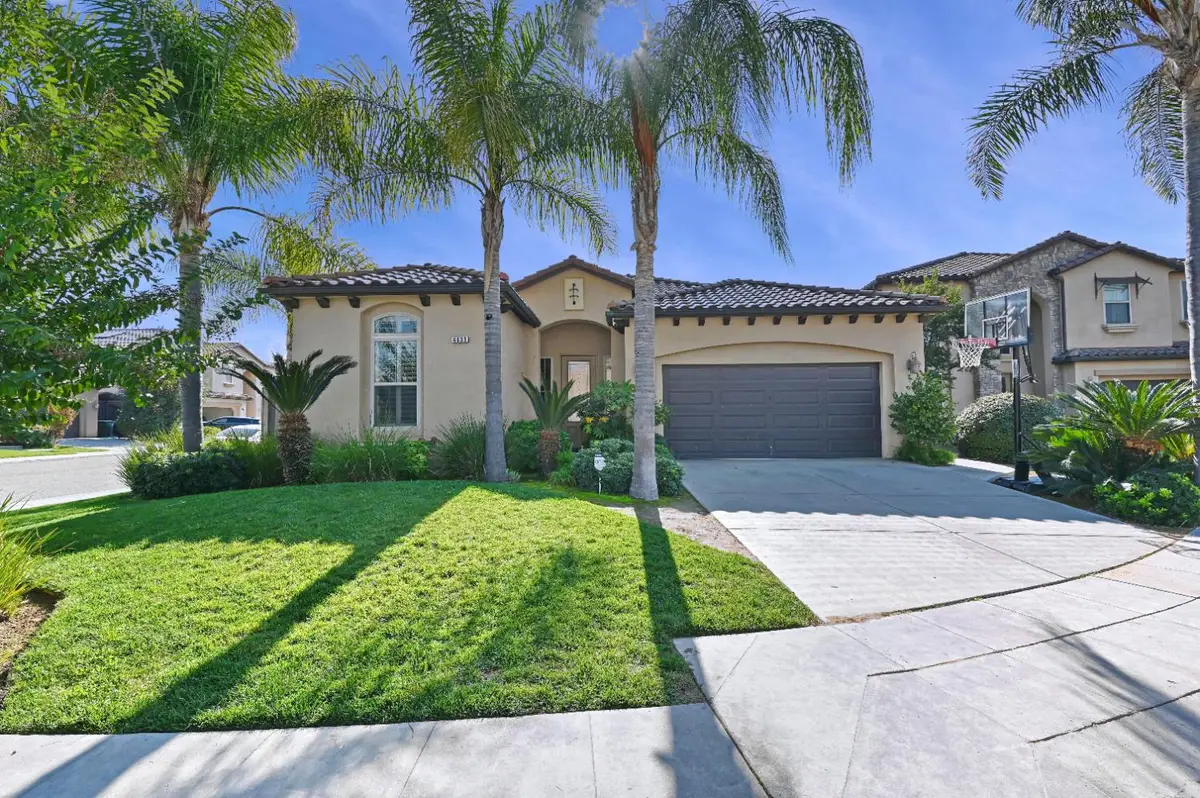 6933 W Portals Avenue, Fresno, CA 93723 - Image #1