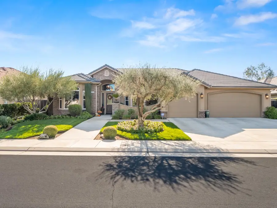 2750 Muncie Avenue, Clovis, CA 93619 - Image #2