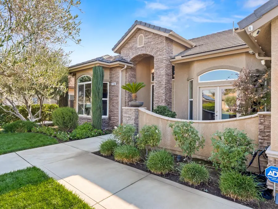 2750 Muncie Avenue, Clovis, CA 93619 - Image #3