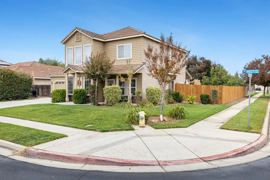2946 Holt Avenue, Sanger, CA 93657 - Image #3