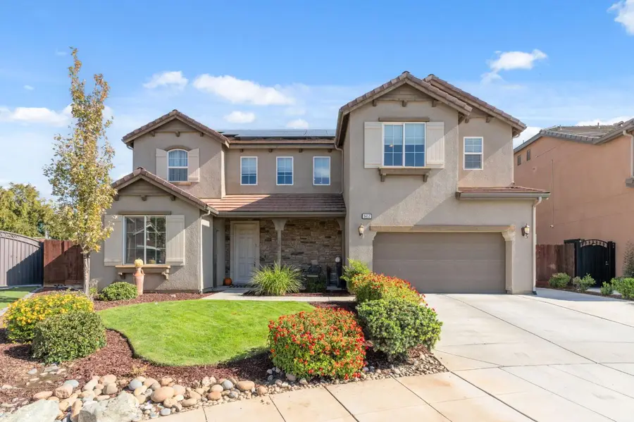 3452 N Triad Avenue, Fresno, CA 93737 - Image #2