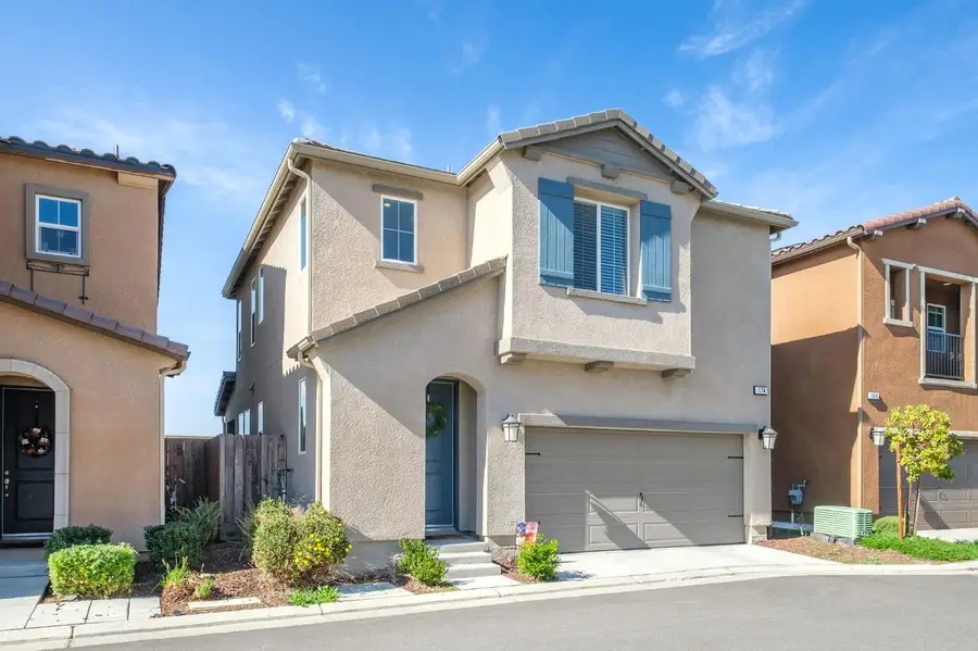 174 S Mission Drive, Madera, CA 93636 - Image #2