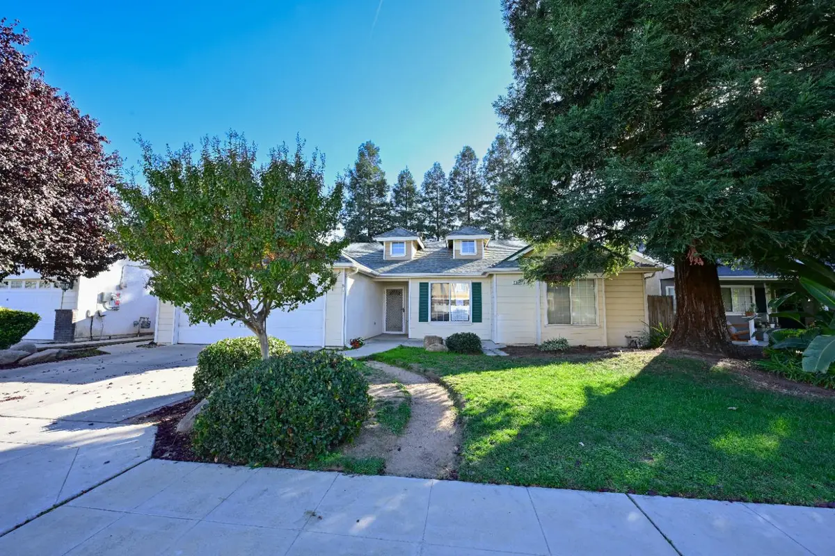 5047 W Morris Avenue, Fresno, CA 93722 - Image #1
