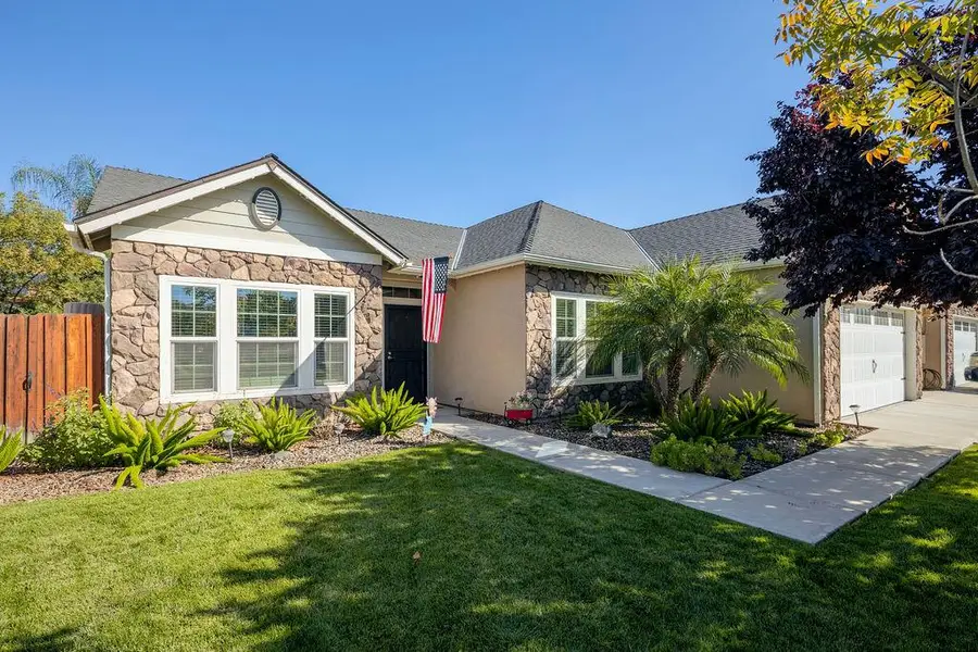 602 S Filbert Avenue, Fresno, CA 93727 - Image #2