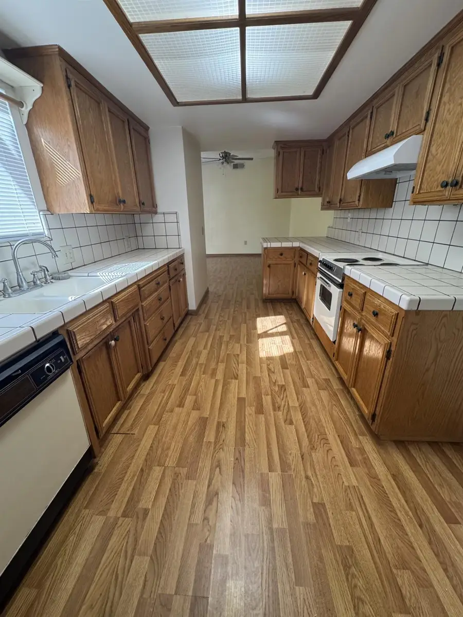 1104 Pinewood Court, Madera, CA 93637 - Image #2