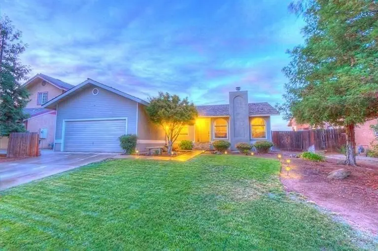 6044 E Illinois Avenue, Fresno, CA 93727 - Image #1