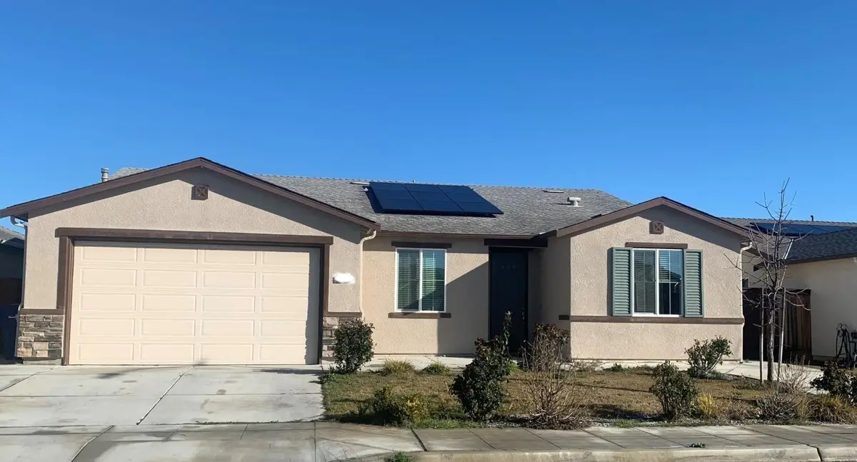 5441 E Burns, Fresno, CA 93727 - Image #1