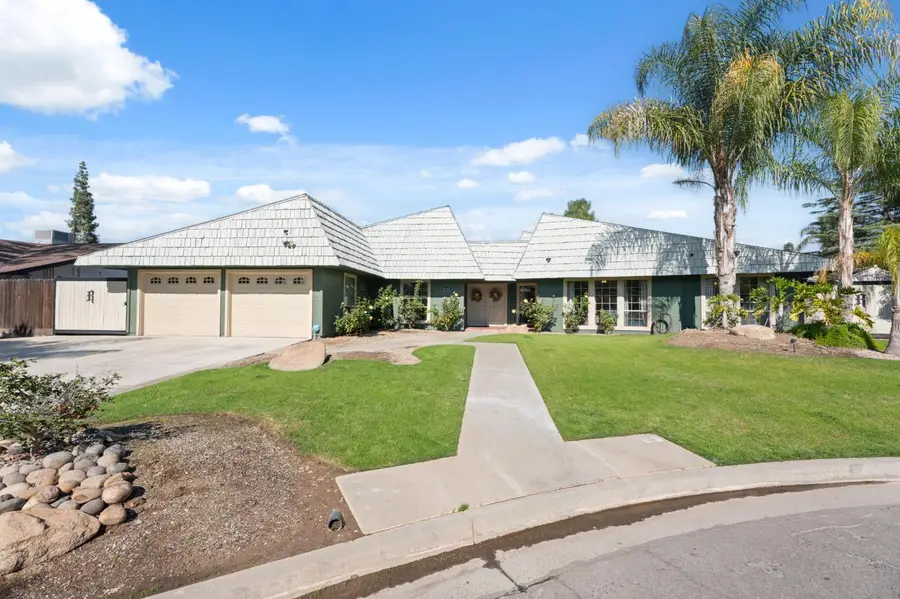 2778 W Robinwood Lane, Fresno, CA 93711 - Image #3