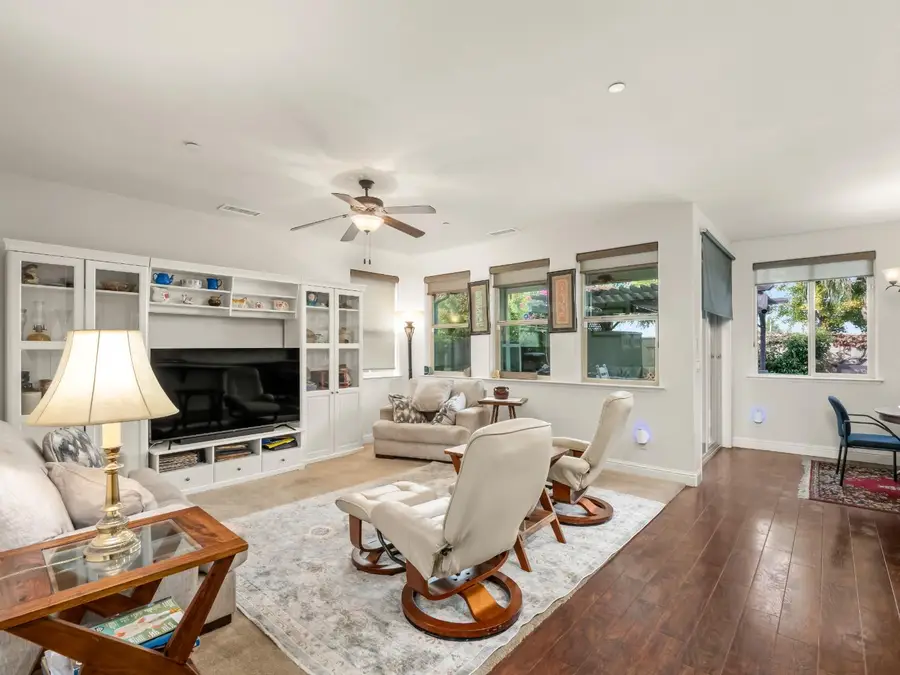 11319 N Via Napoli Drive, Fresno, CA 93730 - Image #3