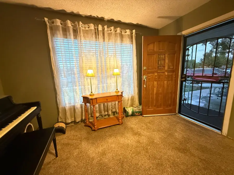 441 W Stanley Avenue, Reedley, CA 93654 - Image #3