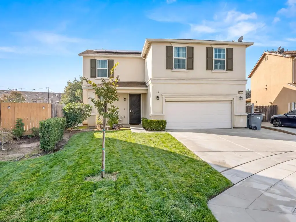 5774 E Beck Avenue, Fresno, CA 93727 - Image #1