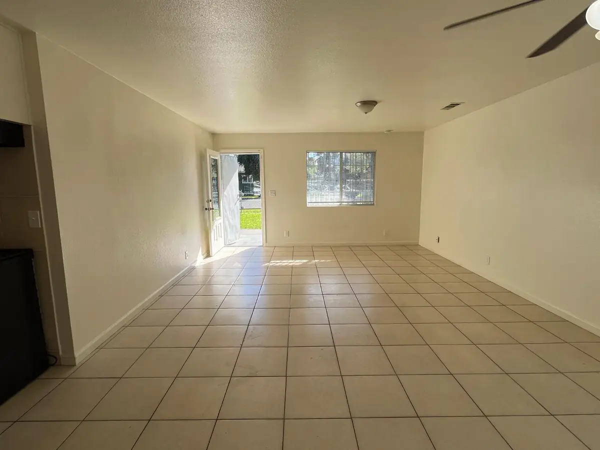 145 E Oleander, Fresno, CA 93706 - Image #1