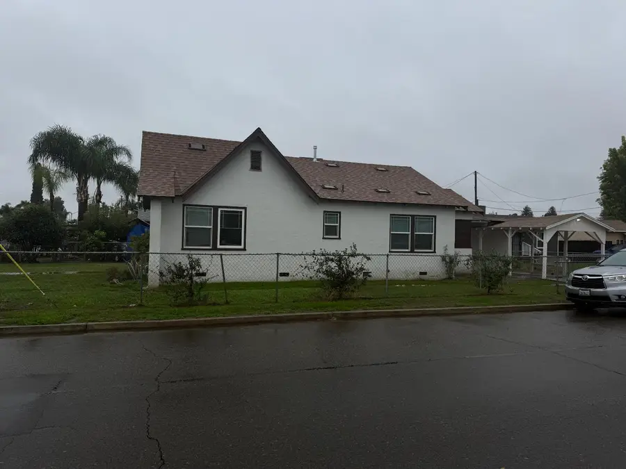 1409 N Divisadero Street, Visalia, CA 93291 - Image #3