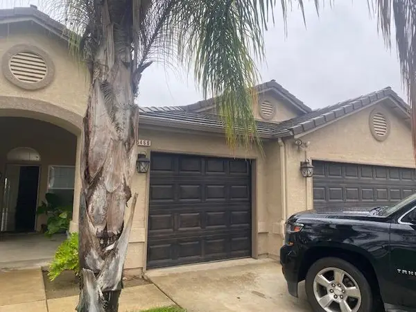 5466 E Kaviland Avenue, Fresno, CA 93727