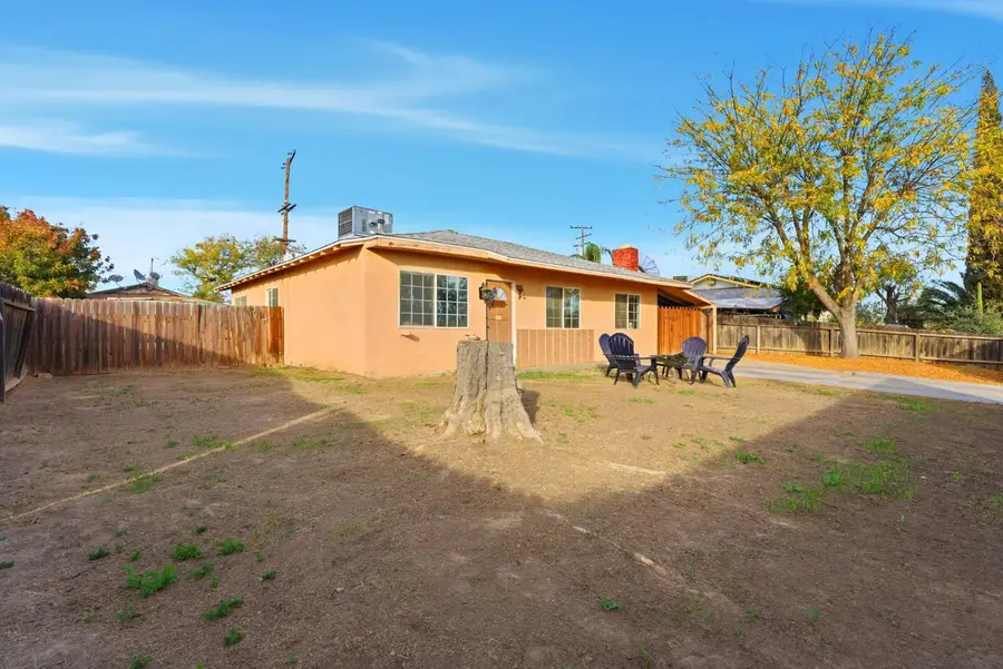 404 San Madina Drive, Hanford, CA 93230 - Image #3