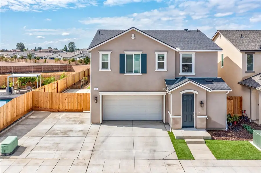 882 Amanecer Avenue, Clovis, CA 93619 - Image #2