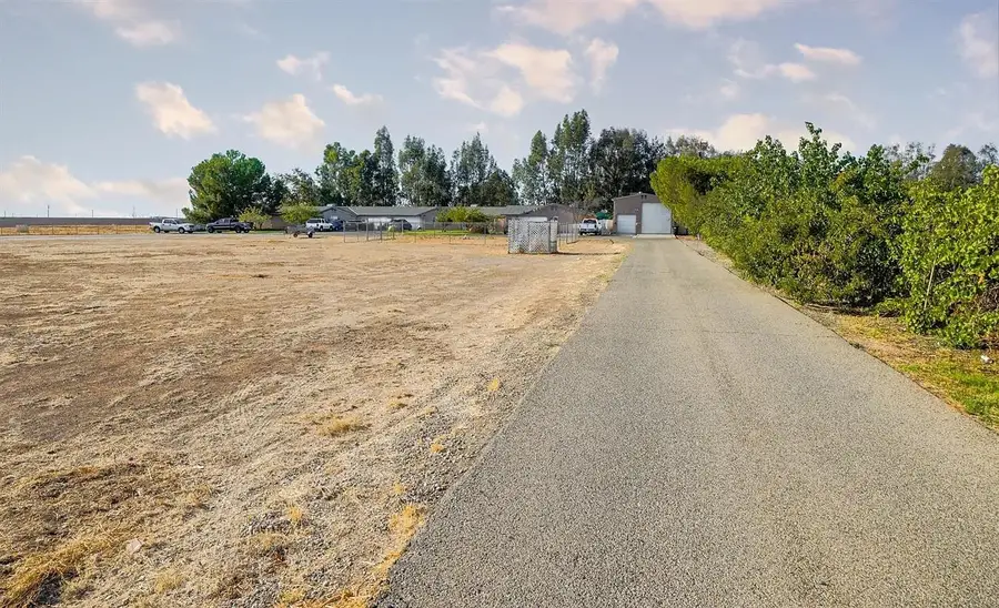 34681 Avenue 12, Madera, CA 93636 - Image #3