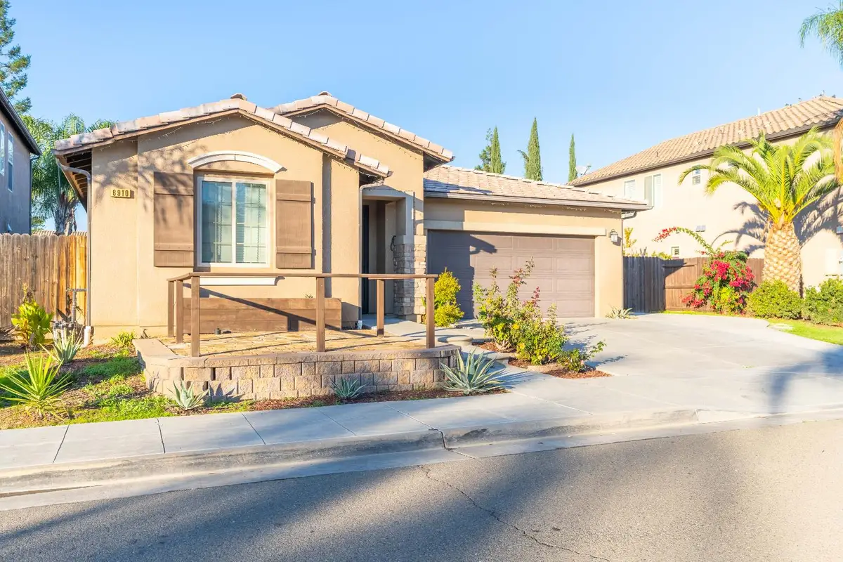 6910 W Gibson Avenue, Fresno, CA 93723 - Image #1