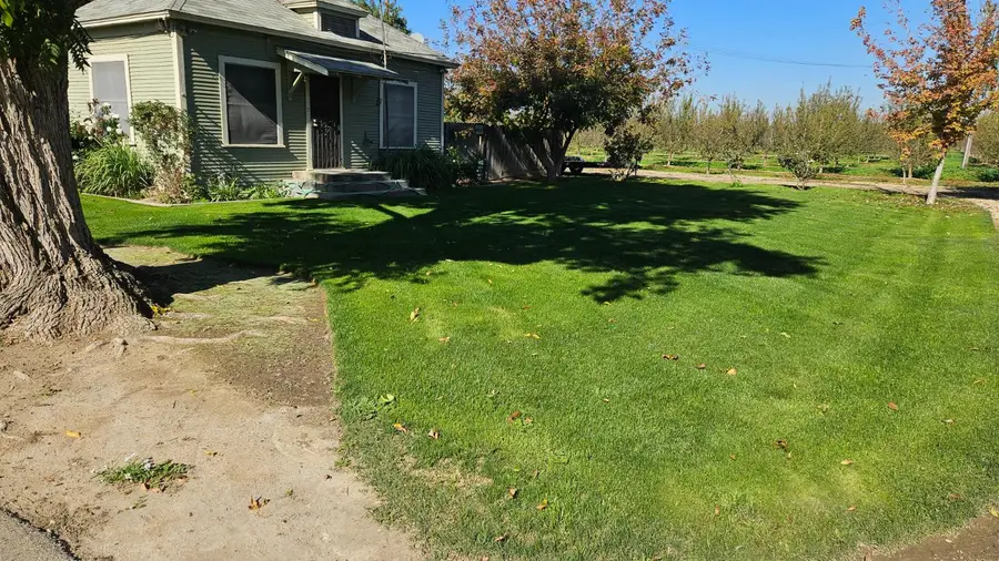 38659 Road 8, Kingsburg, CA 93631 - Image #2