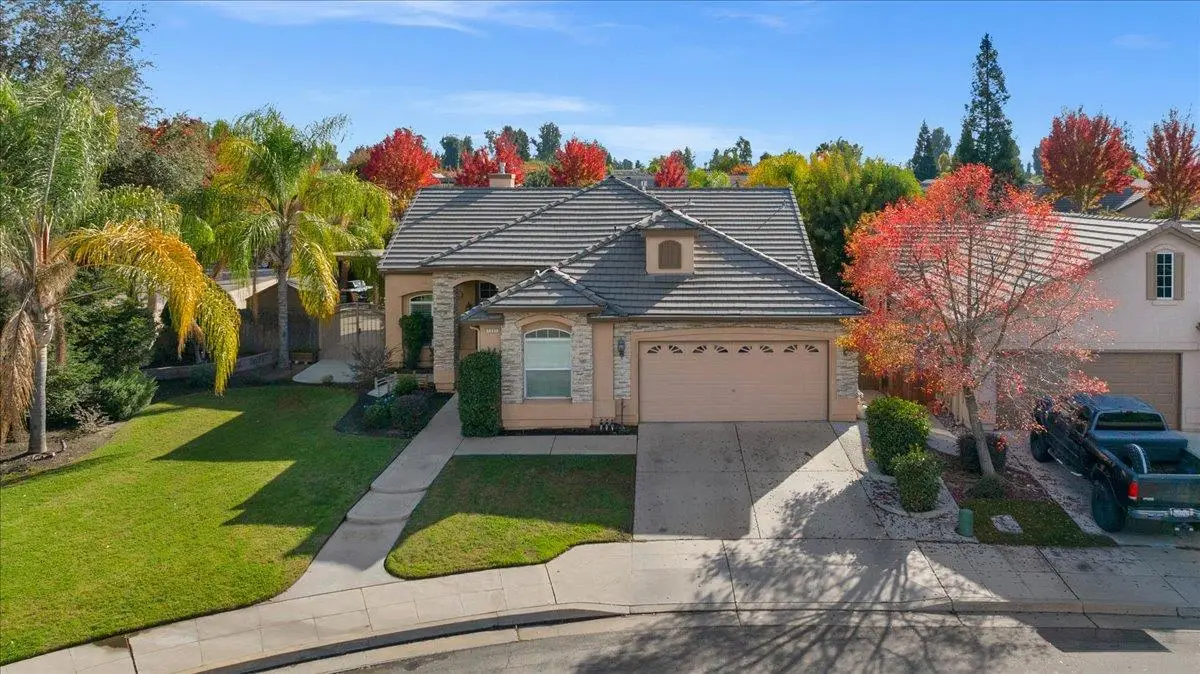 1257 E Sarazen Avenue, Fresno, CA 93730 - Image #1