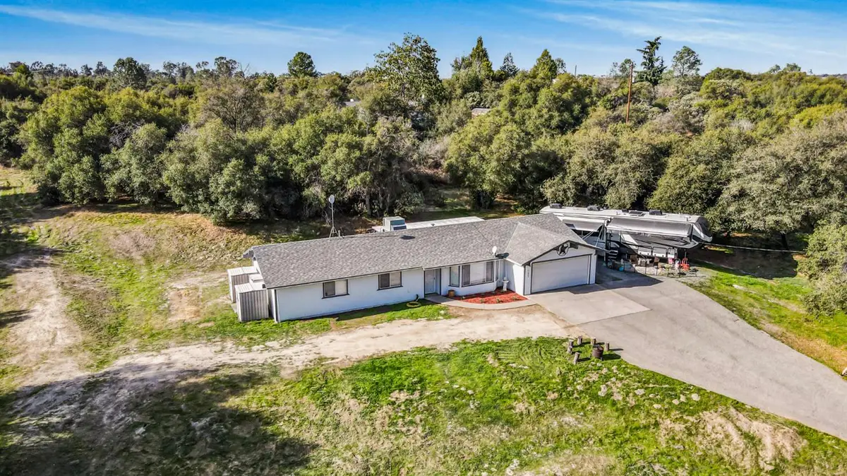 31643 Buck Run Lane, Coarsegold, CA 93614 - Image #1