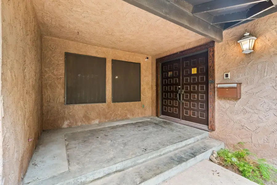 950 E South Bear Creek Drive, Merced, CA 95340 - Image #3