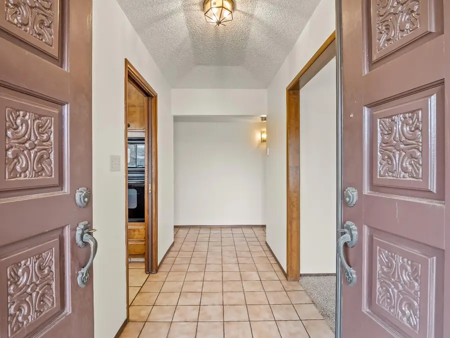 7607 N Gearhart Avenue, Fresno, CA 93720 - Image #3