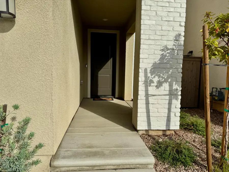 609 Josephine Avenue, Madera, CA 93636 - Image #3