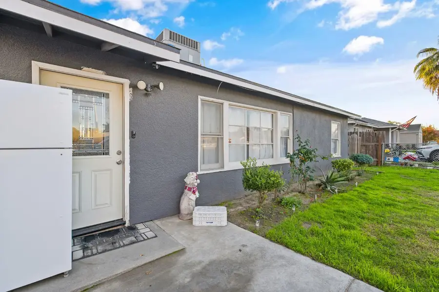 821 Lincoln Street, Hanford, CA 93230 - Image #3