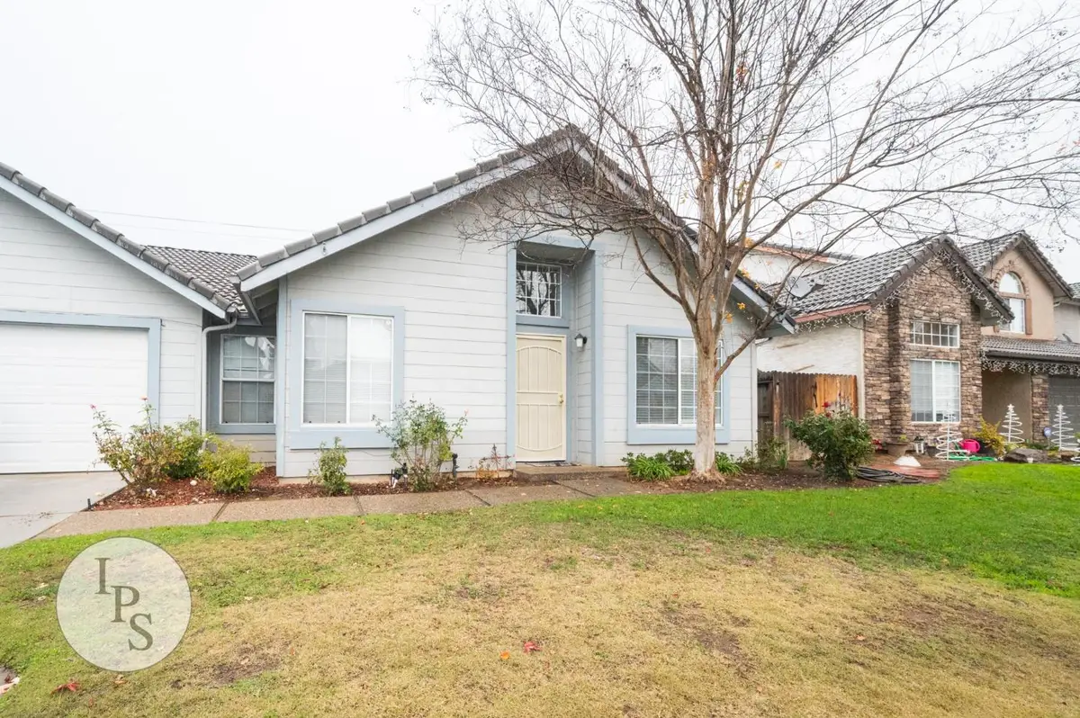 2188 E Pinedale Avenue, Fresno, CA 93720 - Image #1