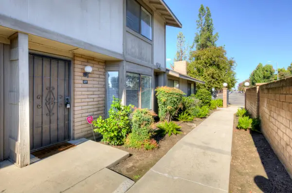 4676 E Alamos Avenue #127, Fresno, CA 93726