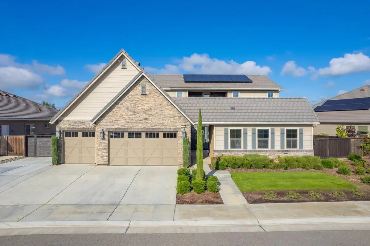 2468 E Kynzlee Avenue, Fresno, CA 93730 - Image #1