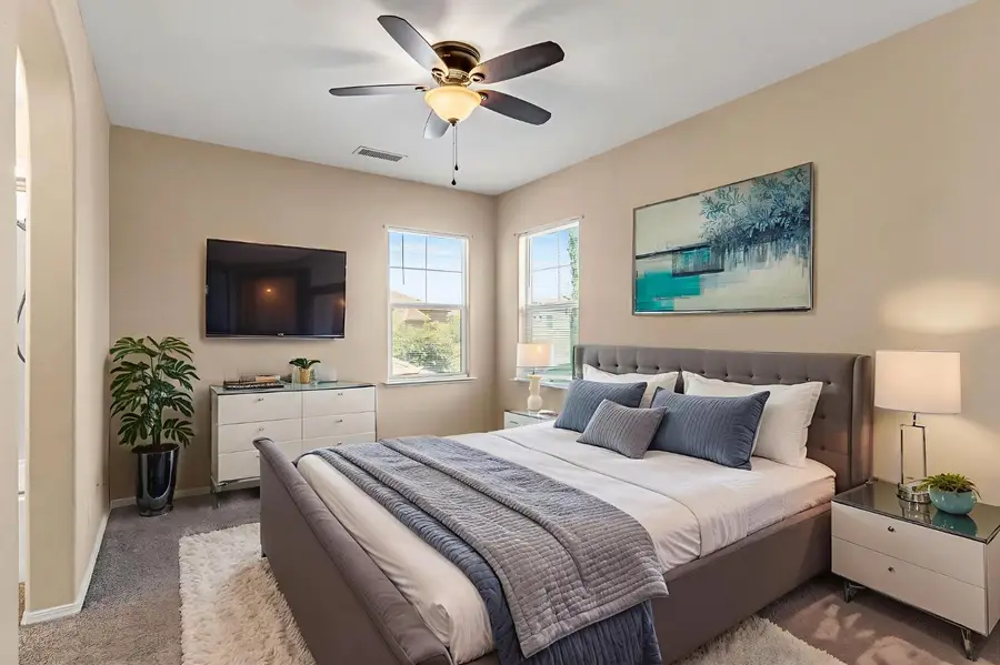 3855 Harlan Ranch Boulevard, Clovis, CA 93619 - Image #3