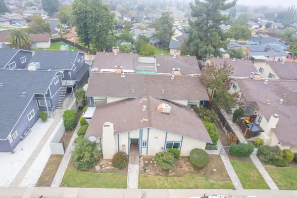 541 W Ashlan, Clovis, CA 93612