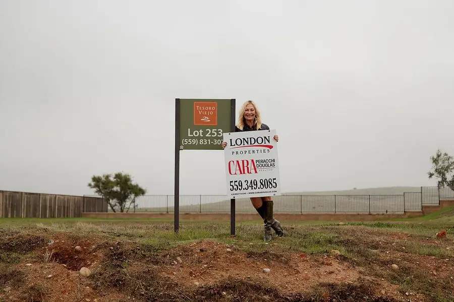 879 Terrace Place, Madera, CA 93636 - Image #2