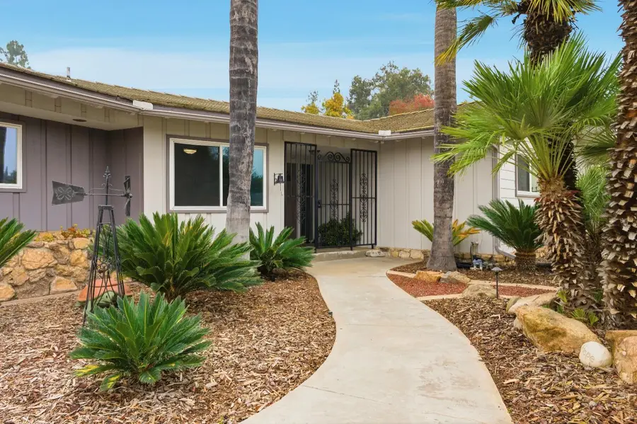 1720 W Barstow Avenue, Fresno, CA 93711 - Image #3