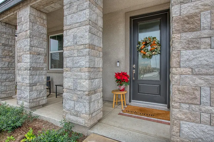 1270 Summerset Avenue, Clovis, CA 93619 - Image #2