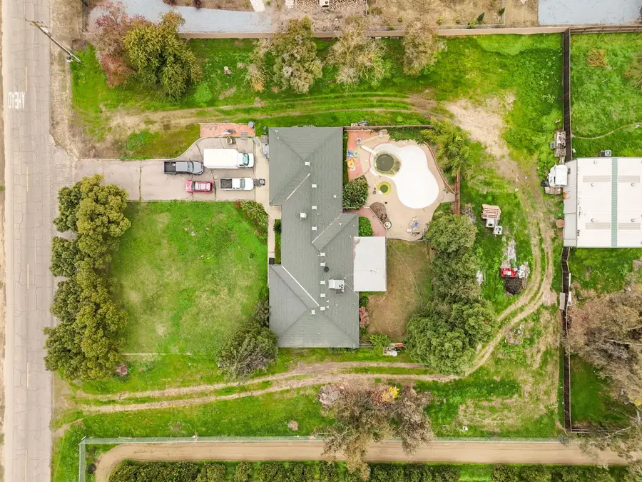 5517 S East Avenue, Fresno, CA 93725 - Image #3