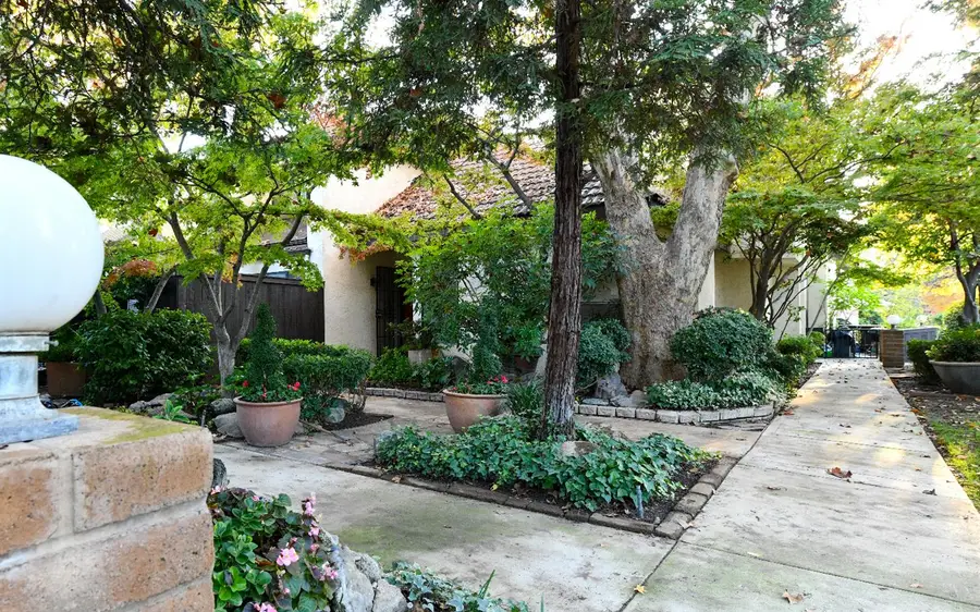 2890 Huntington Boulevard #110, Fresno, CA 93721 - Image #2