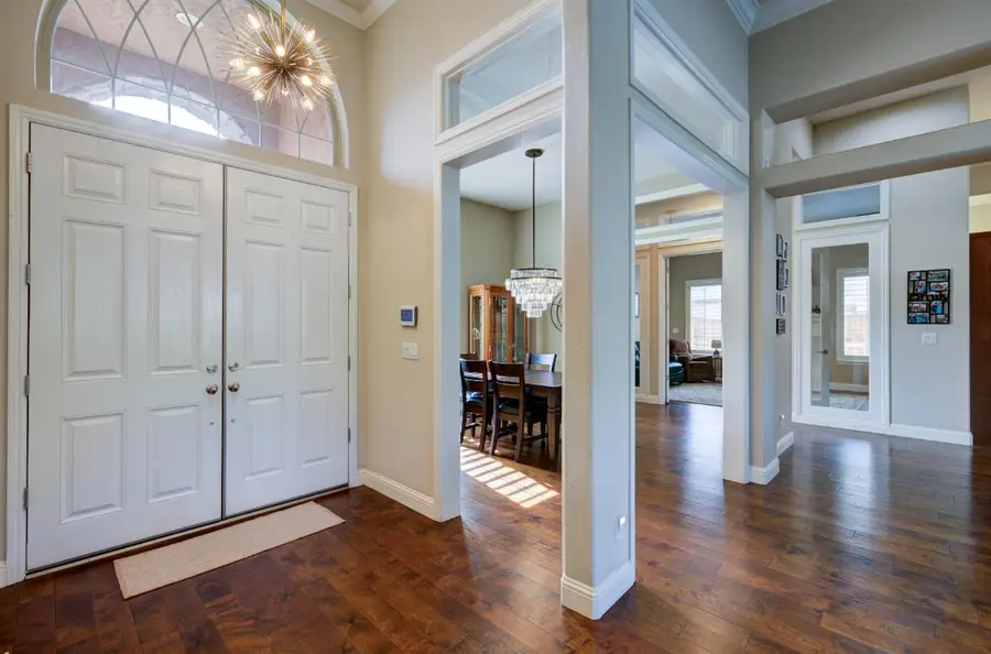 529 W Loyola Avenue, Clovis, CA 93619 - Image #3