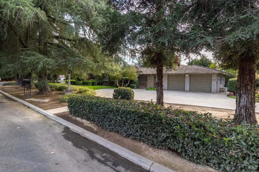 5082 E Clay Avenue, Fresno, CA 93727 - Image #2