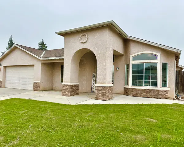 5574 W Pine Avenue, Fresno, CA 93722