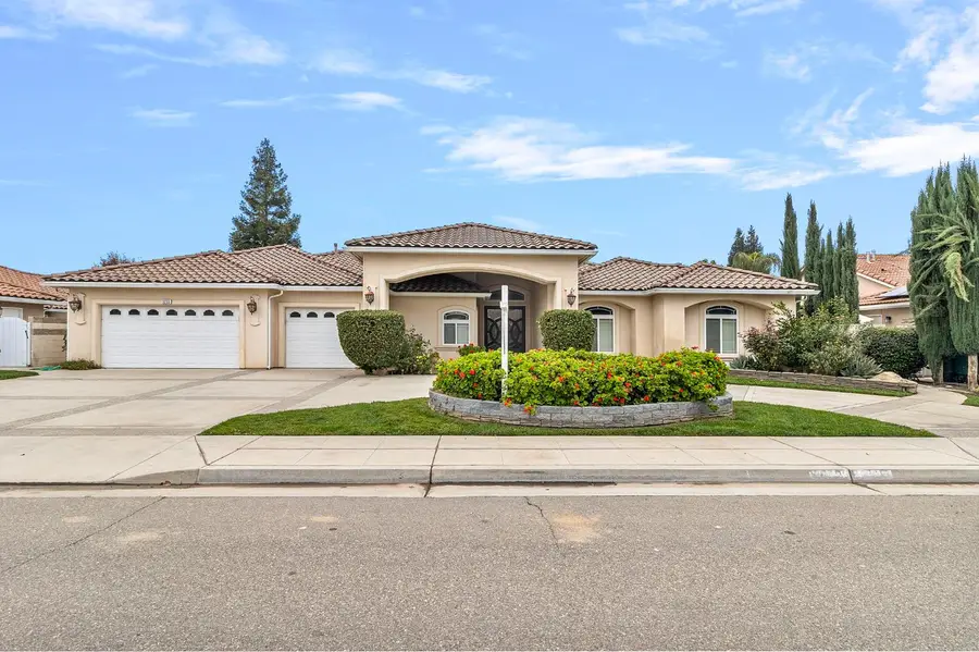 3255 Hollow Avenue, Madera, CA 93637 - Image #3